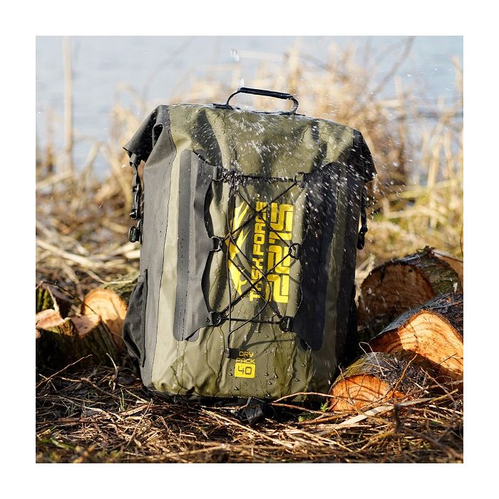 TF-2215 Drybag wolf river 40L